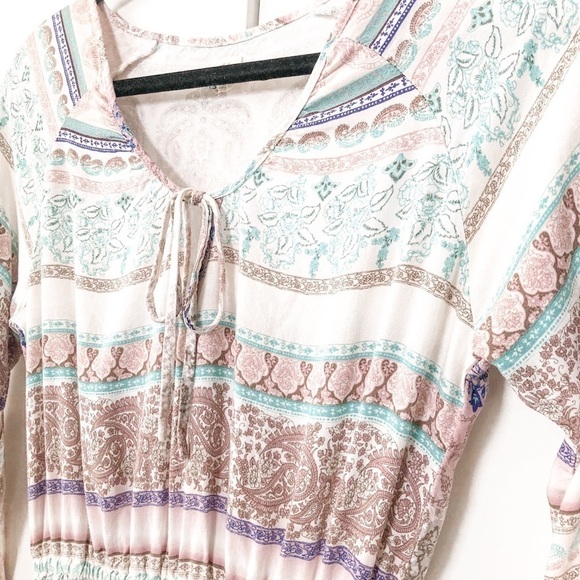 BOHEMIAN Pastel printed Dress - Picture 6 of 13